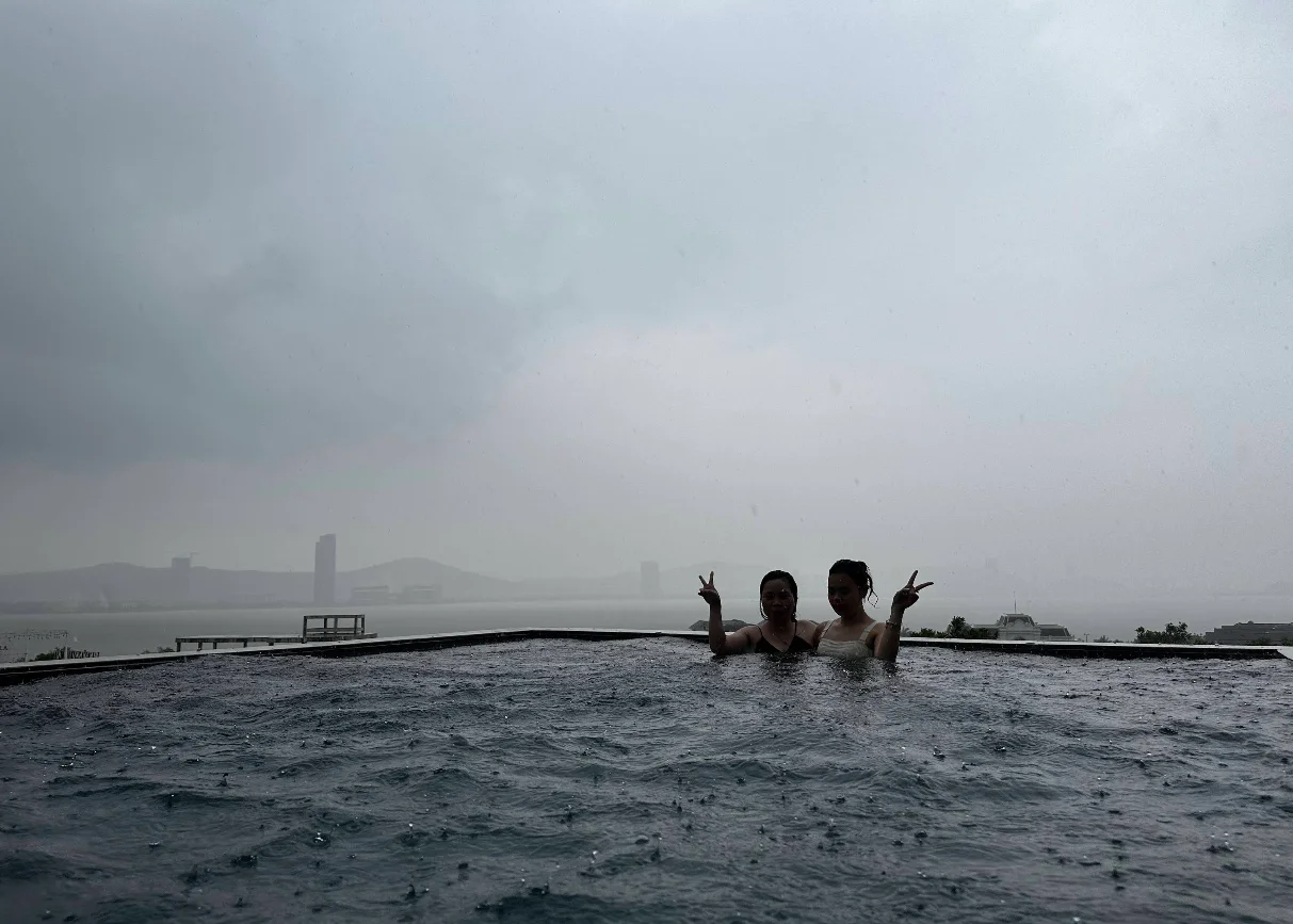 Ảnh đánh giá Viva Q35 2