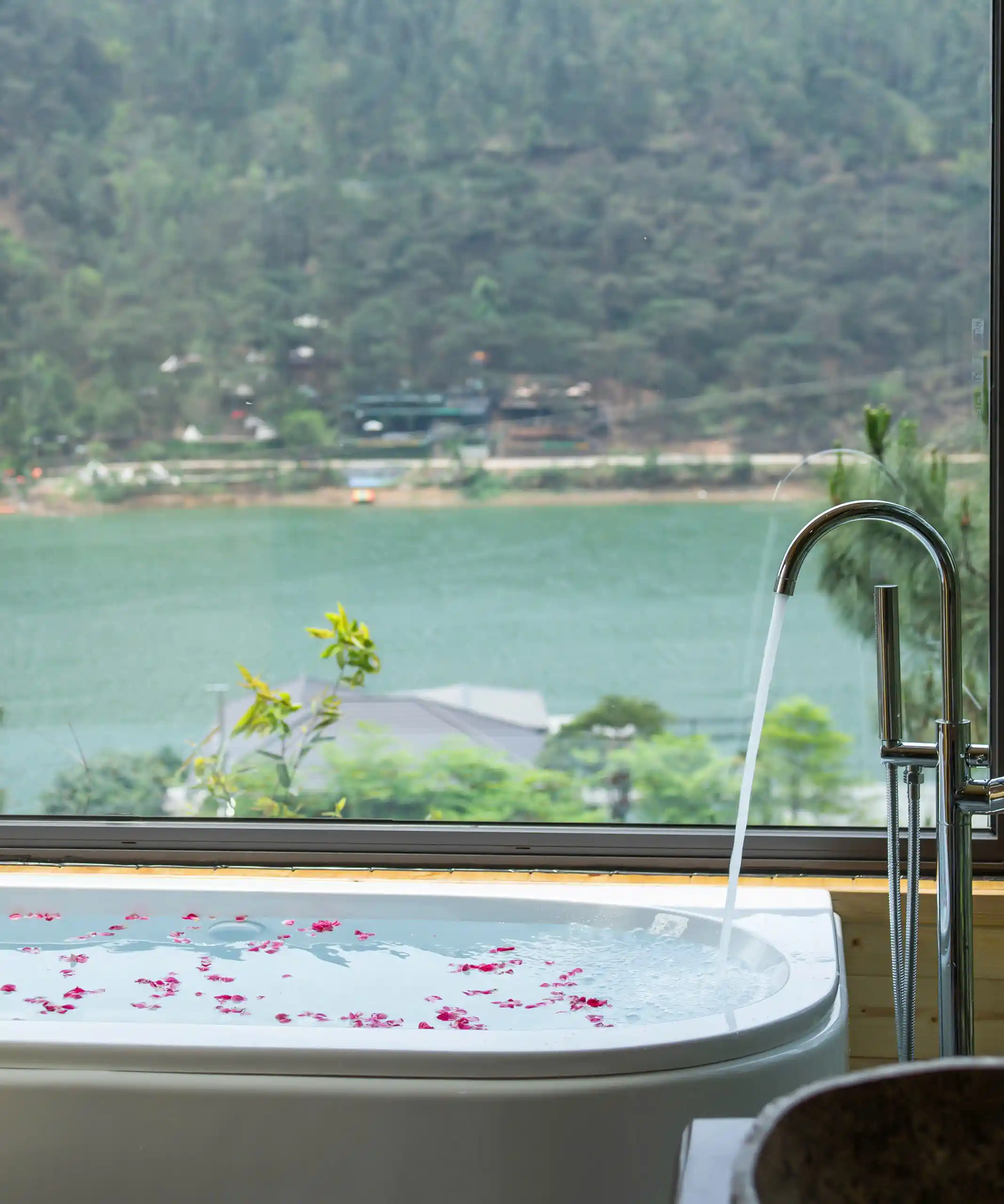 Ảnh đánh giá Viva SRetreat - View Hồ Đồng Đò 2