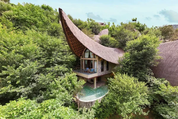 Ảnh chi tiết phòng Garrya-Mu-Cang-Chai-biet-thu-huong-nui-giuong-lon-co-be-boi-vivatrip.webp