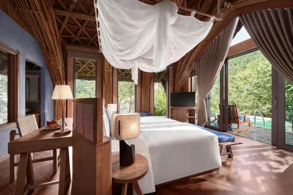 Ảnh chi tiết phòng Garrya-Mu-Cang-Chai-biet-thu-huong-nui-giuong-lon-co-be-boi-vivatrip_08.webp