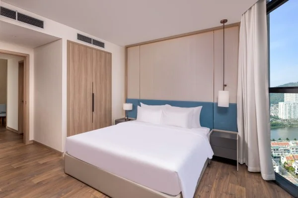Ảnh chi tiết phòng a-la-carte-ha-long-suite-bay-view-vivatrip-06.webp