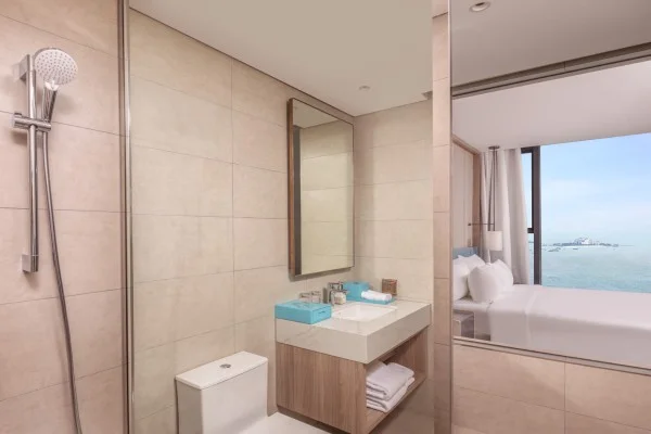 Ảnh chi tiết phòng Suite Bay View 8