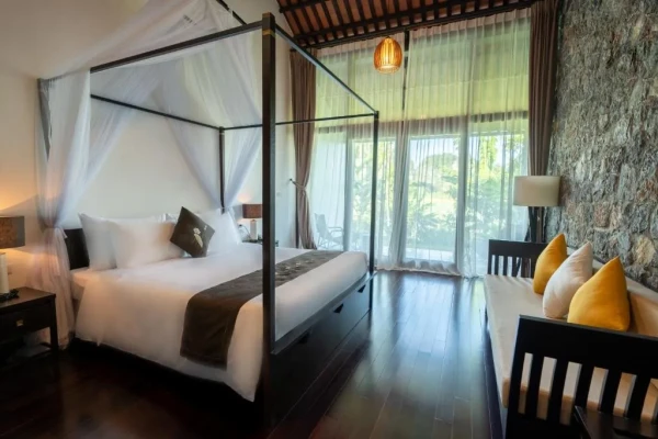 Ảnh chi tiết phòng aravinda-resort-ninh-binh-phong-deluxe-kieu-nong-thon-co-giuong-doi-2-giuong-don-vivatrip-06.webp