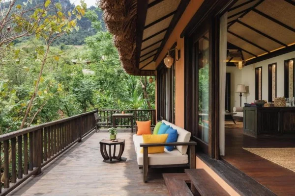 Ảnh chi tiết phòng avana-retreat-mai-chau-suite-co-ban-cong-vivatrip-02.webp