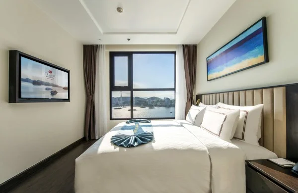 Ảnh chi tiết phòng best-western-premier-sapphire-ha-long-junior-suite-bay-view-vivatrip-07.webp