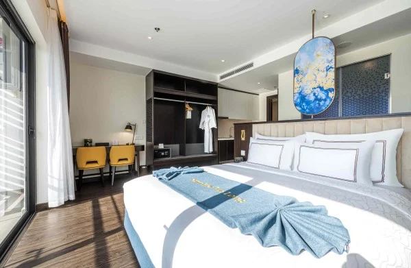 Ảnh chi tiết phòng best-western-premier-sapphire-ha-long-premier-studio-king-bay-view-vivatrip.webp