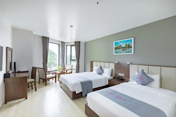 Ảnh chi tiết phòng cat-ba-paradise-hotel-sky-bar-massage-phong-3-nguoi-vivatrip-02.webp