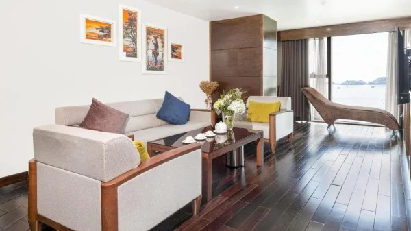 Ảnh chi tiết phòng cat-ba-paradise-hotel-sky-bar-massage-suite-deluxe-vivatrip-07.webp