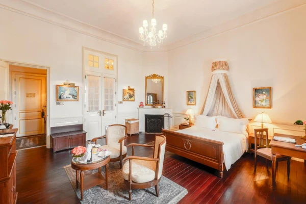 Ảnh chi tiết phòng Phòng sang trọng không có ban công (Luxury Room without Balcony) 7