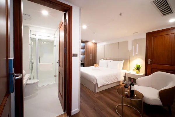 Ảnh chi tiết phòng danitel-halong-standard-vivatrip-07.webp