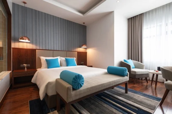 Ảnh chi tiết phòng dlecia-ha-long-grand-deluxe-king-vivatrip-06.webp