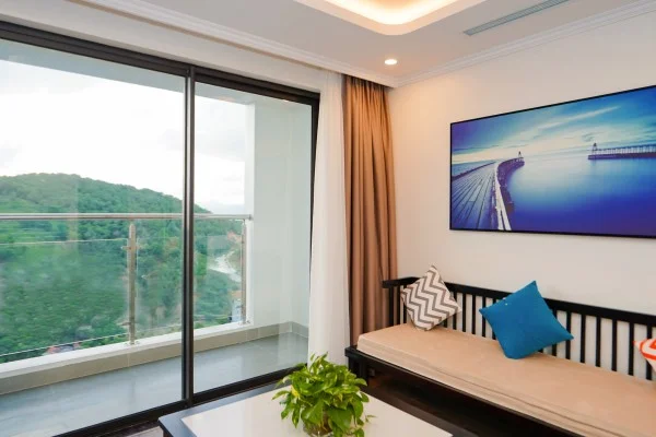 Ảnh chi tiết phòng Luxury Suite 16