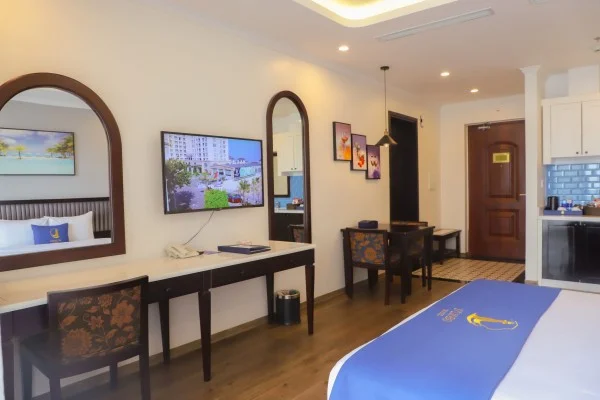 Ảnh chi tiết phòng dlioro-hotel-resort-senior-deluxe-king-vivatrip-04.webp