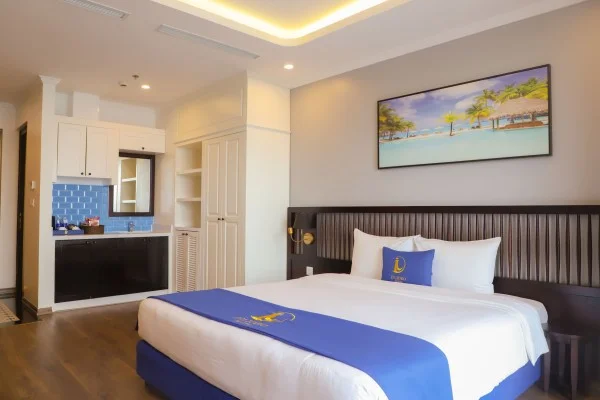 Ảnh chi tiết phòng Senior Deluxe King 7