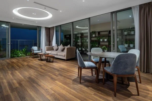 Ảnh chi tiết phòng flamingo-grand-cat-ba-resort-dinh-thu-deluxe-2-phong-ngu-vivatrip.webp