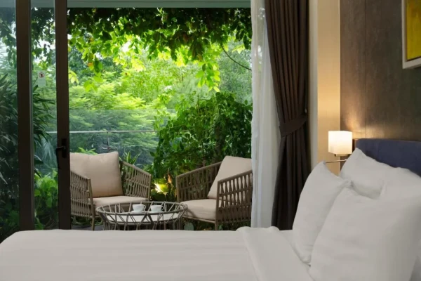 Ảnh chi tiết phòng flamingo-resort-dai-lai-dinh-thu-premier-sky-2-phong-ngu-vivatrip-02.webp