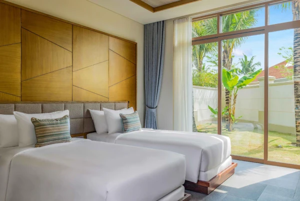 Ảnh chi tiết phòng fusion-resort-villas-da-nang-three-bedroom-premium-vivatrip-05.webp