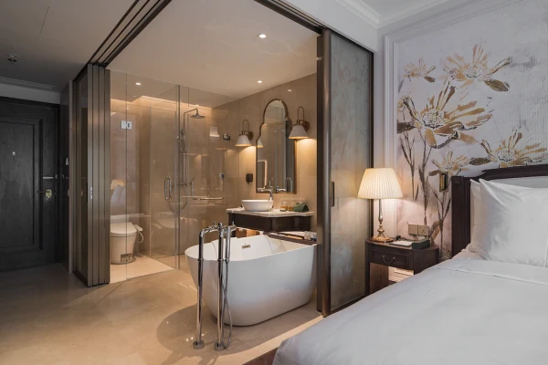 Ảnh chi tiết phòng golden-sun-hotel-dalat-excecutive-deluxe-vivatrip.webp