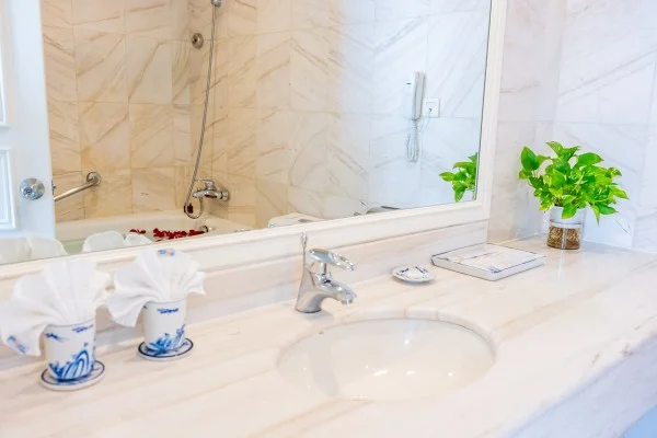 Ảnh chi tiết phòng ha-long-dream-hotel-deluxe-twin-vivatrip-02.webp