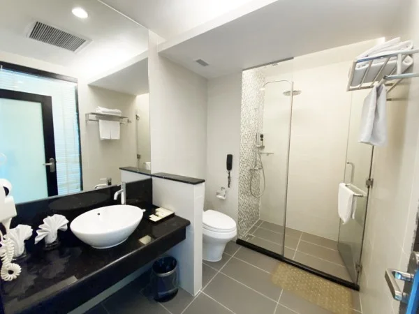 Ảnh chi tiết phòng halong-palace-hotel-deluxe-twin-vivatrip.webp