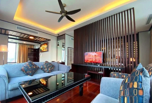 Ảnh chi tiết phòng halong-palace-hotel-place-suite-vivatrip.webp