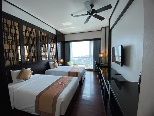 Ảnh chi tiết phòng halong-palace-hotel-premium-twin-vivatrip-05.webp