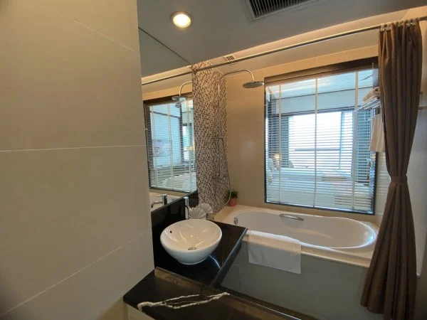 Ảnh chi tiết phòng Premium Twin 9