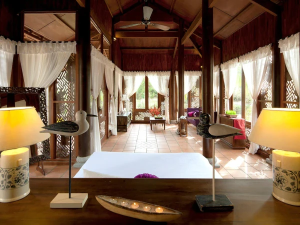 Ảnh chi tiết phòng ho-tram-beach-boutique-resort-spa-biet-thu-1-phong-ngu-vivatrip.webp