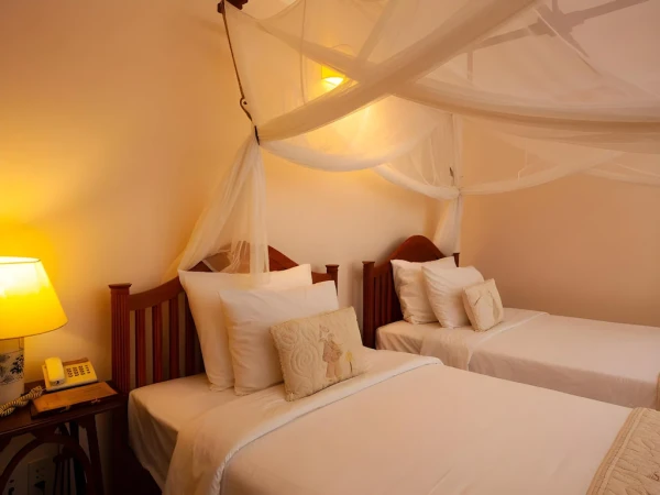 Ảnh chi tiết phòng Phòng Premier Nhìn ra Đầm phá (Premier Lagoon View Room) 13