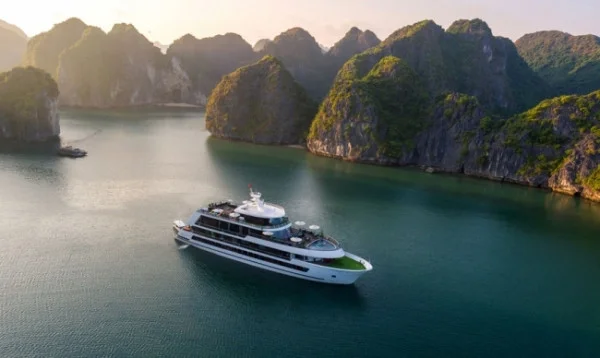 Ảnh Du Thuyền Stellar of the Seas