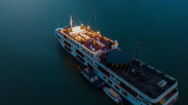 Ảnh Du Thuyền Erina Cruise - 10