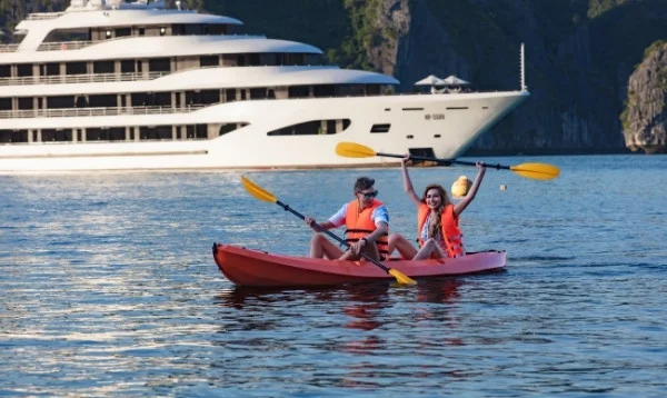 Ảnh Du Thuyền Scarlet Pearl