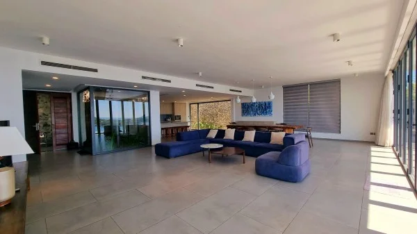 Ảnh Viva NTTT04 - 12