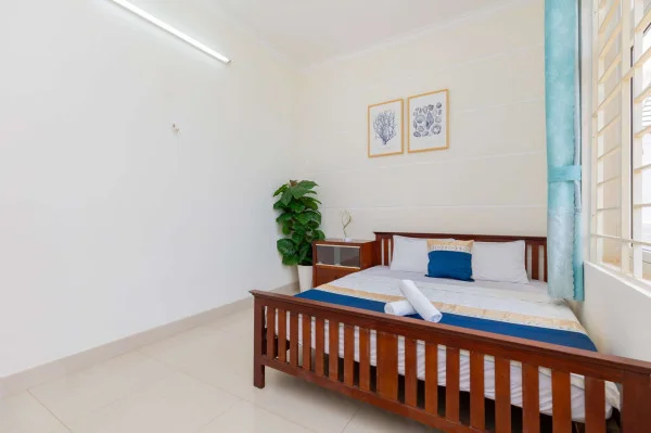 Ảnh D4 Hoàng Trung Thông - 10