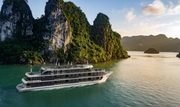 Ảnh Du Thuyền Dora