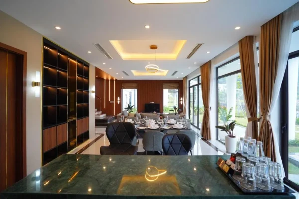 Ảnh chi tiết phòng Biệt Thự Có Hồ Bơi Riêng 10