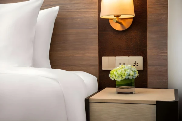 Ảnh chi tiết phòng khach-san-radisson-red-da-nang-phong-loai-sang-vivatrip-03.webp