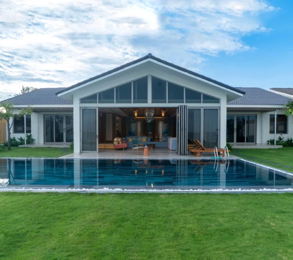 Ảnh chi tiết phòng khu-nghi-duong-fleur-de-lys-long-hai-biet-thu-4-phong-ngu-vivatrip-09.webp