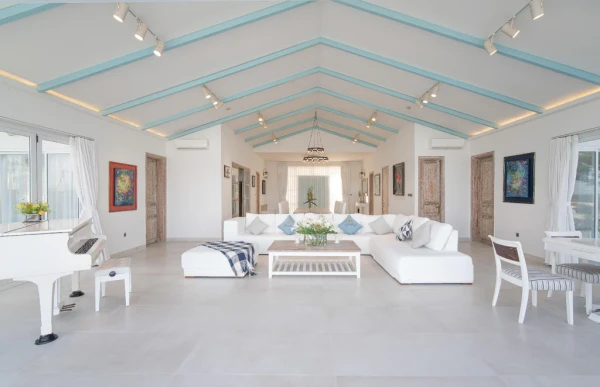 Ảnh chi tiết phòng Biệt Thự Bể Bơi 4 Phòng Ngủ Đối Diện Bãi Biển (Beachfront 4-Bedroom Pool Villa) 13