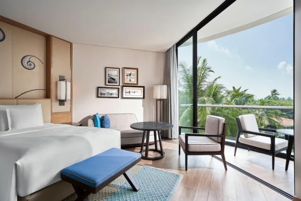 Ảnh chi tiết phòng khu-nghi-duong-intercontinental-phu-quoc-long-beach-phong-co-dien-vivatrip-05.webp