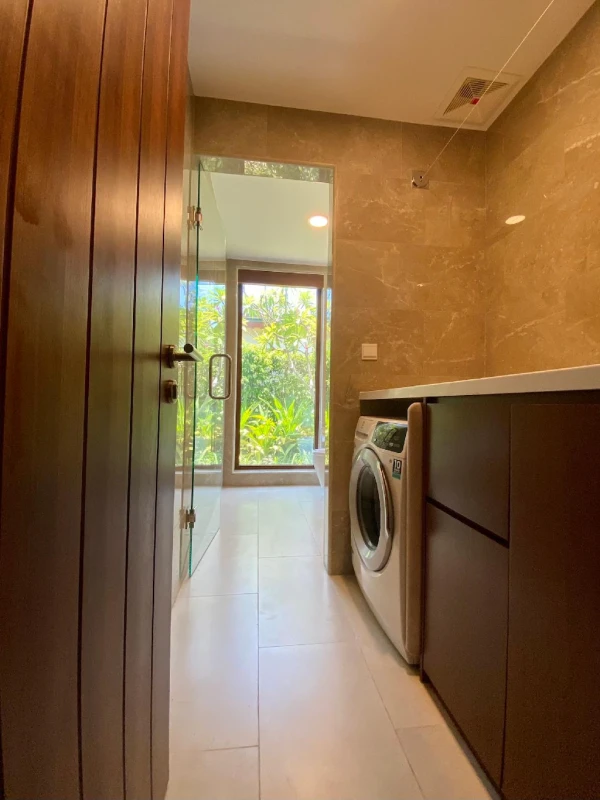 Ảnh chi tiết phòng khu-nghi-duong-movenpick-cam-ranh-sea-view-3-bedroom-pool-villa-vivatrip.webp