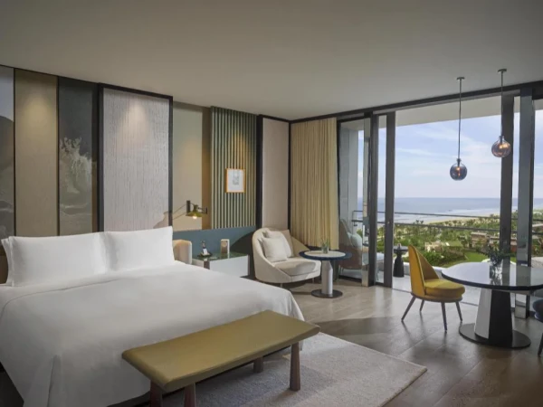 Ảnh chi tiết phòng khu-nghi-duong-new-world-hoiana-beach-deluxe-huong-bien-vivatrip-03.webp