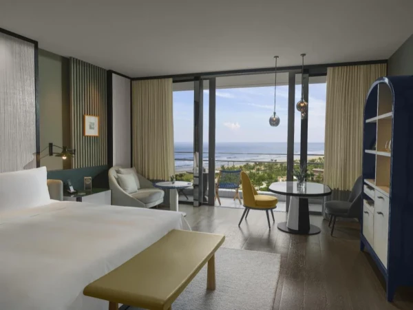 Ảnh chi tiết phòng khu-nghi-duong-new-world-hoiana-beach-superior-giuong-king-vivatrip-10.webp