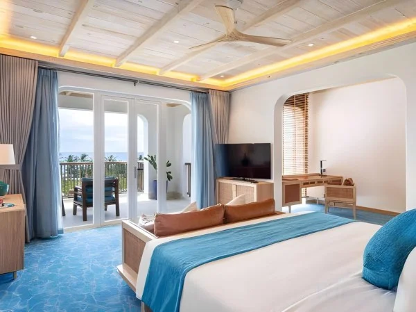 Ảnh chi tiết phòng khu-nghi-duong-stelia-beach-phu-yen-dinh-thu-2-phong-ngu-nhin-ra-ho-boi-va-dai-duong-vivatrip-03.webp