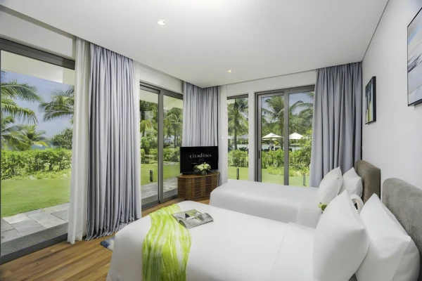 Ảnh chi tiết phòng Five - Bedroom Garden View Pool Villa 10