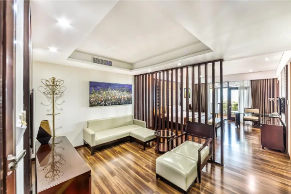 Ảnh chi tiết phòng Suite Hướng Biển (Ocean View Suite) 9