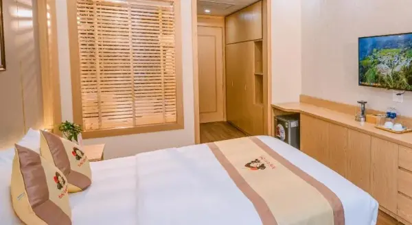 Ảnh chi tiết phòng kumochan-mc-chu-deluxe-balcony-vivatrip_03.webp