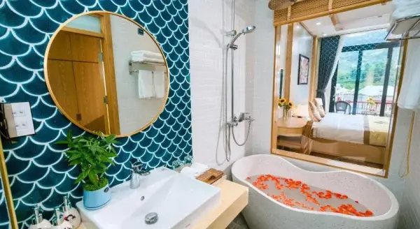 Ảnh chi tiết phòng kumochan-mc-chu-suite-with-balcony-vivatrip.webp