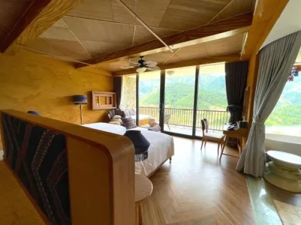 Ảnh chi tiết phòng le-champ-tu-le-resort-hot-spring-spa-heritage-experience-double-vivatrip-05.webp