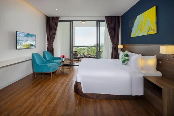 Ảnh chi tiết phòng le-palmier-ho-tram-resort-suite-junior-deluxe-vivatrip-02.webp